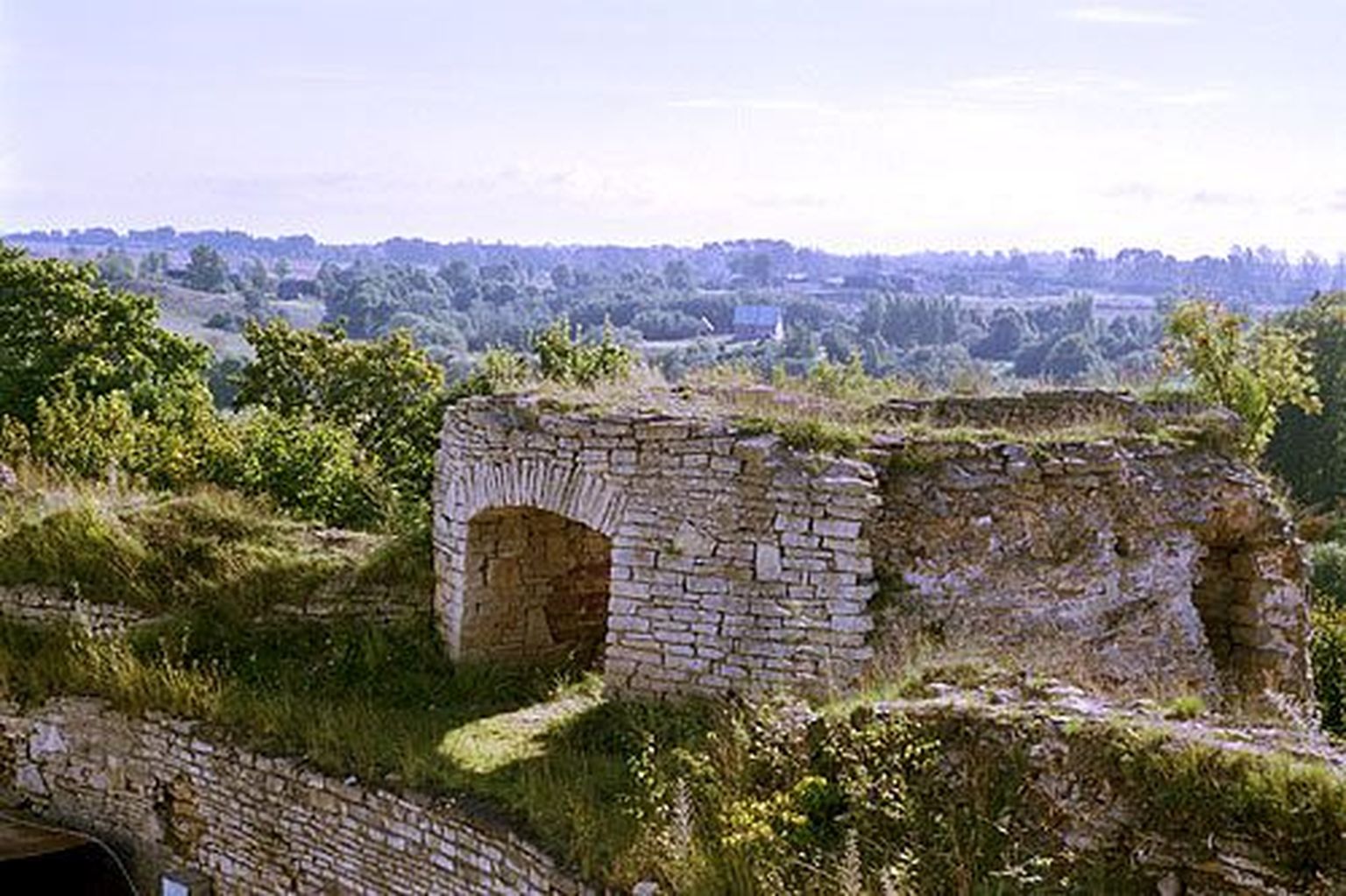 Nikolai värav Irboska kindluses..