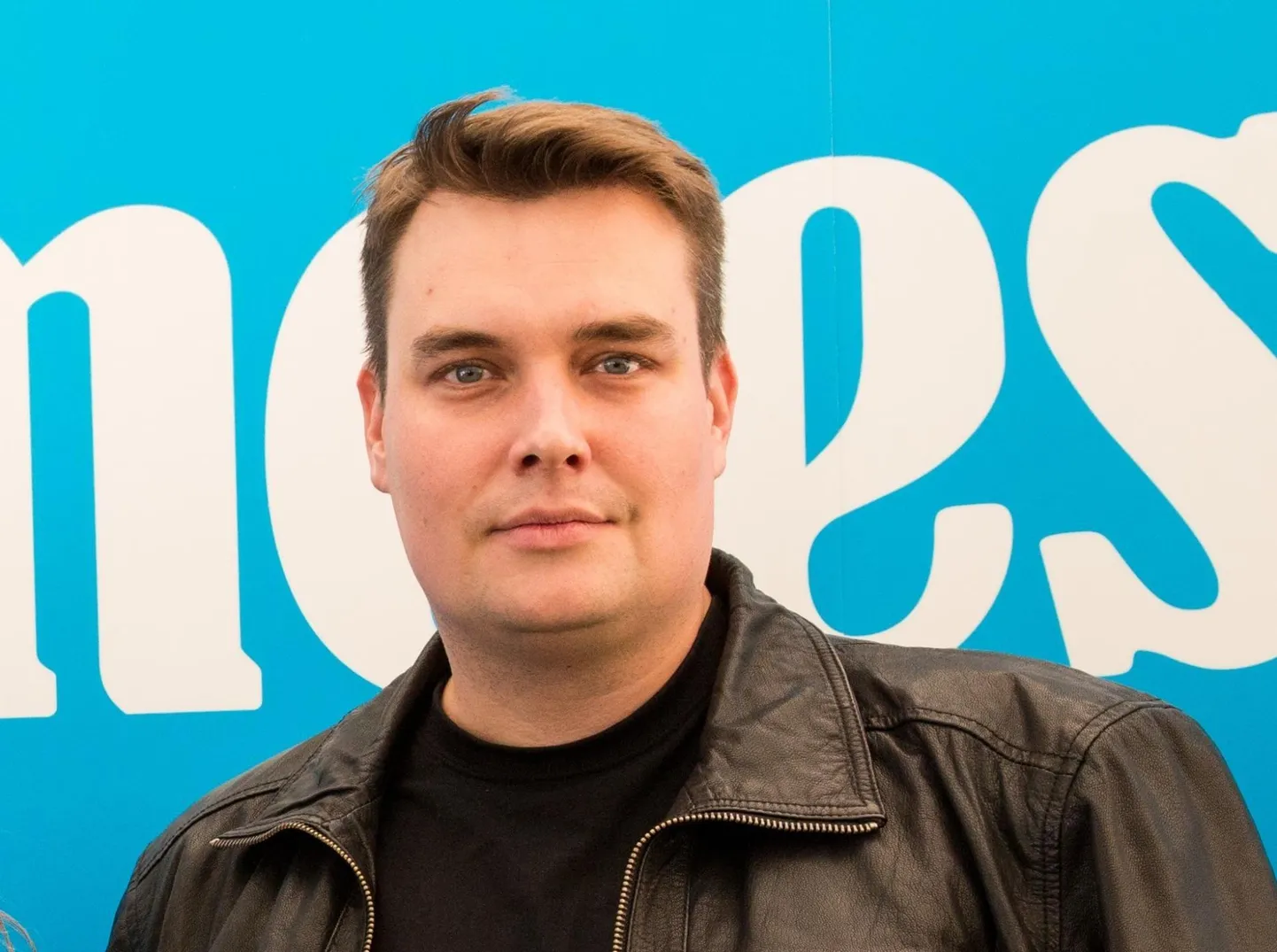 Kirjanik Sass Henno peab oma arvamusavalduse pärast Marti ja Karin Kuusikuga nüüd kohut käima.