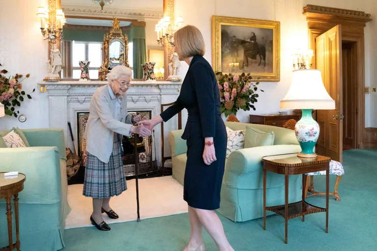 Elizabeth II ja Liz Truss