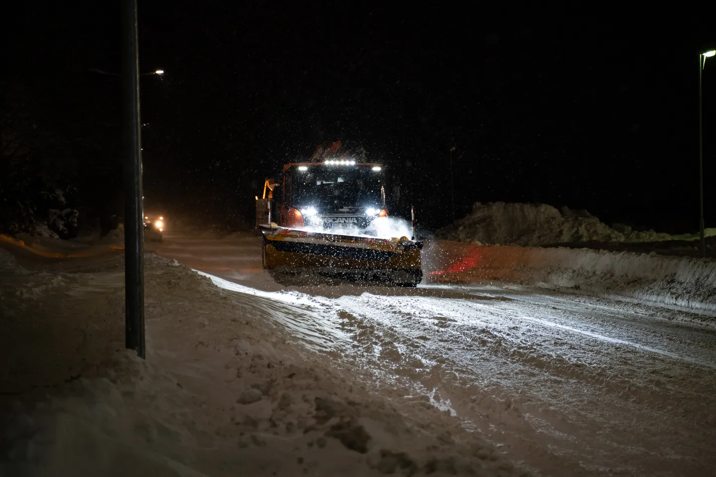 Lumetorm Birgiti järgne lumekoristus Kuressaares läinud aasta detsembris