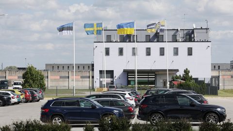 Rootsi vangide Eestis pidamiseks kulub tänavu 11,5 miljonit, tuleva aasta prognoos on salajane