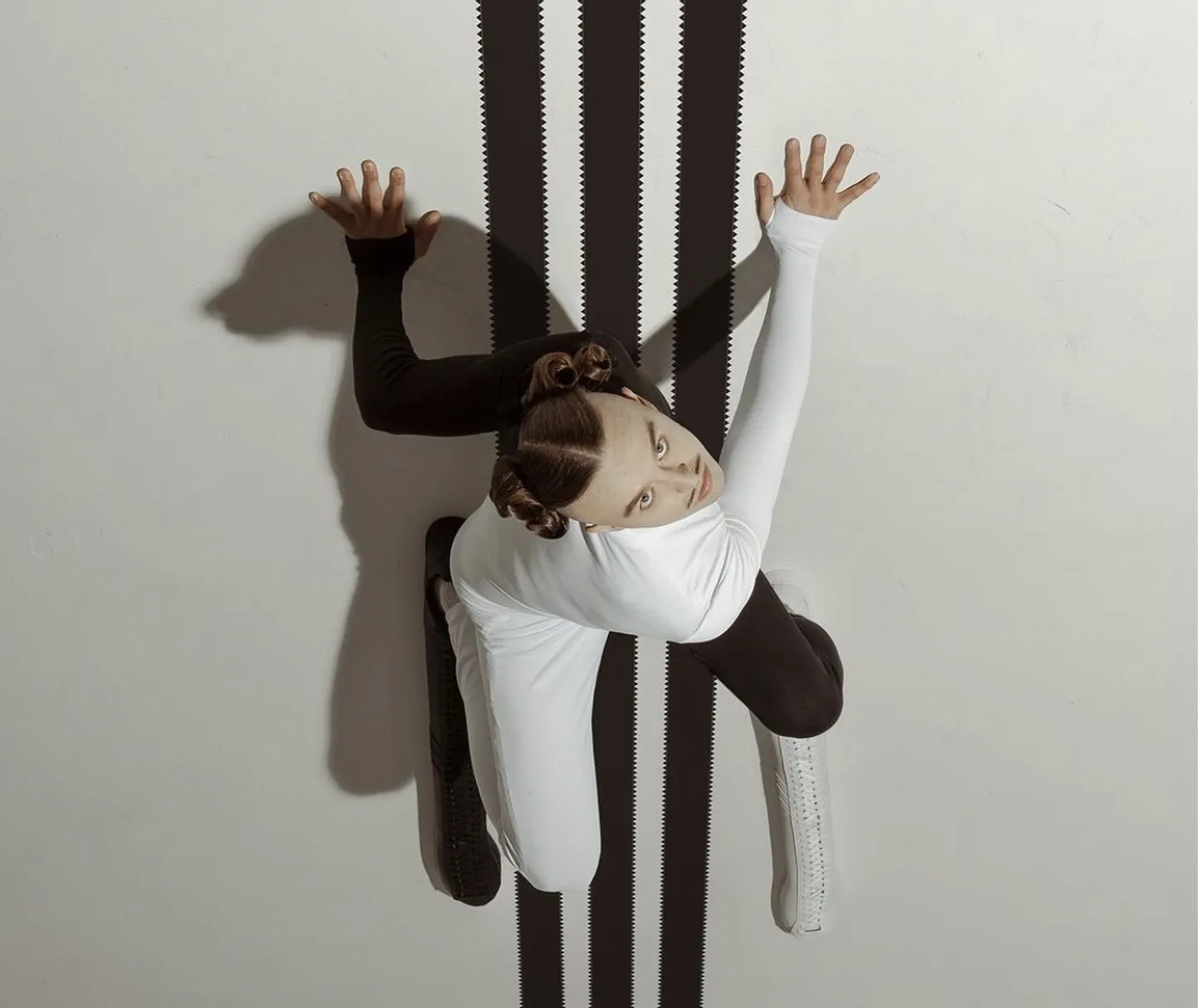 Рекламная компания Tommy Cash и Adidas.