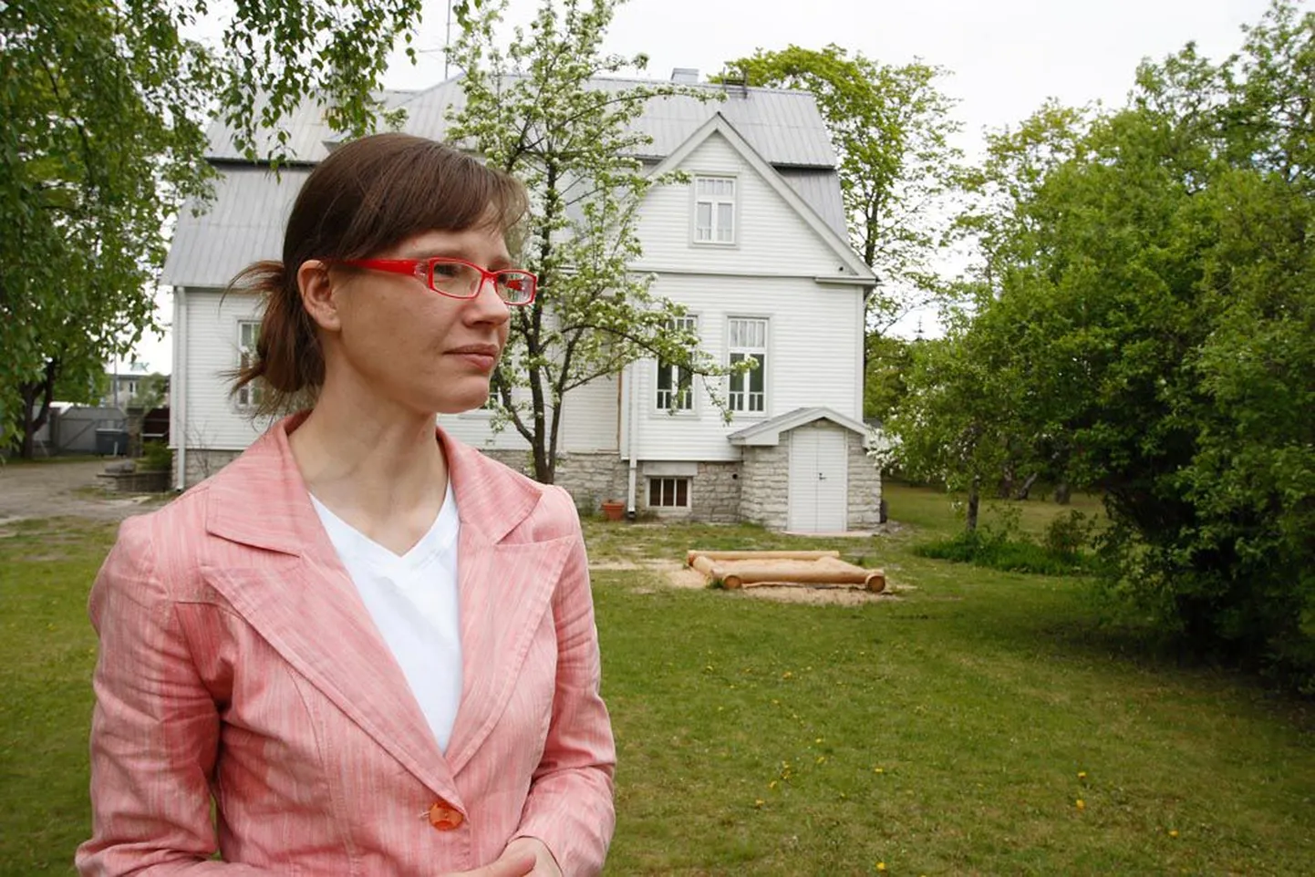 Avituse juht Anneli Valdmann ütleb, et sügismasendus kipub ründama neid inimesi, kes on elus hästi kohusetundlikud ja püüdlikud.