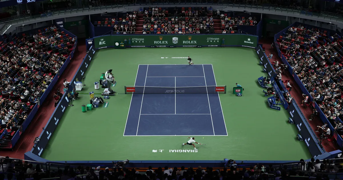 Saatuslik suudlus tõi tenniseässale ülipika mängukeelu