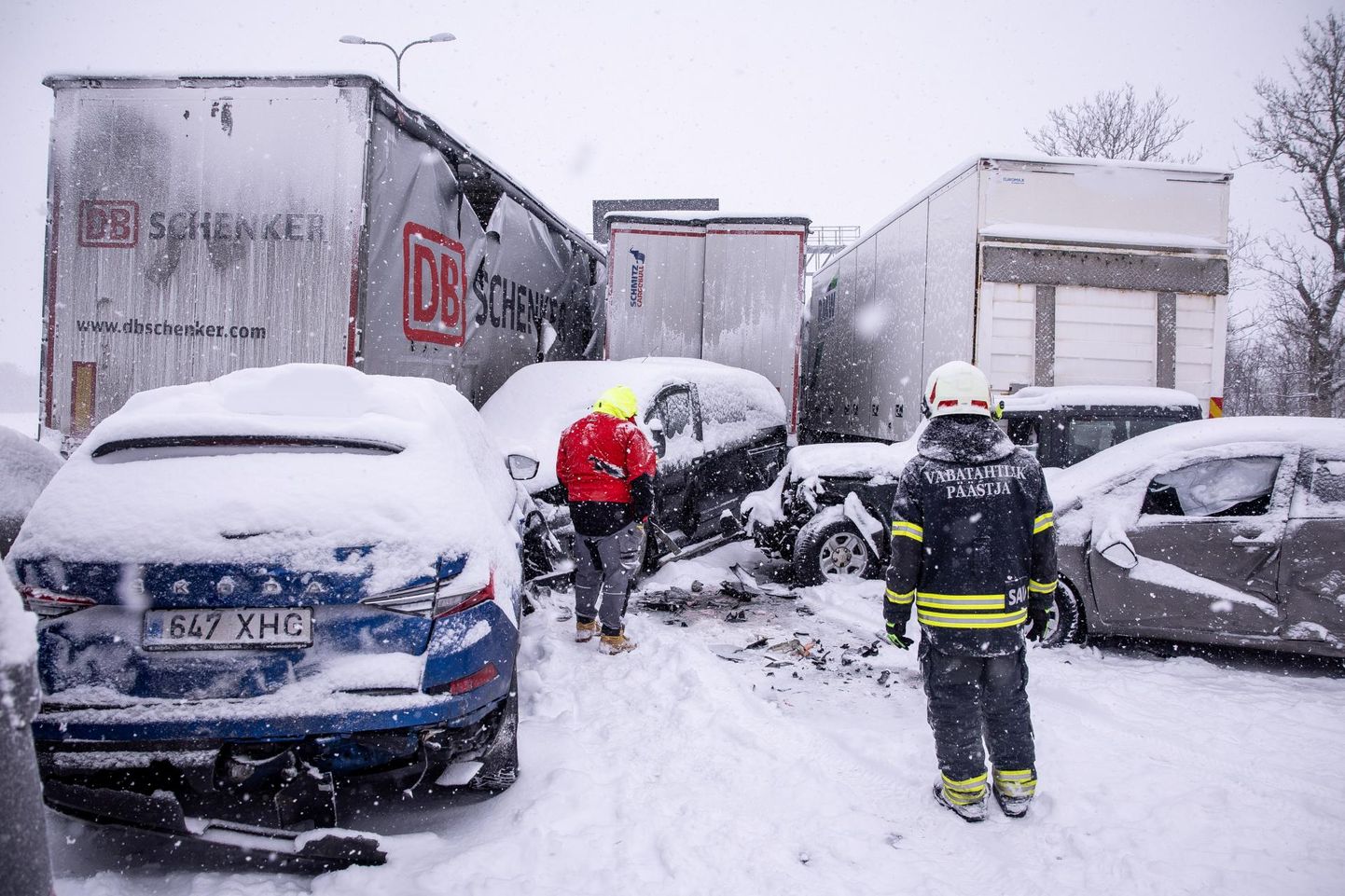Tallinna ringtee Luige-Kurna lõigul sattus avariisse 25 autot.