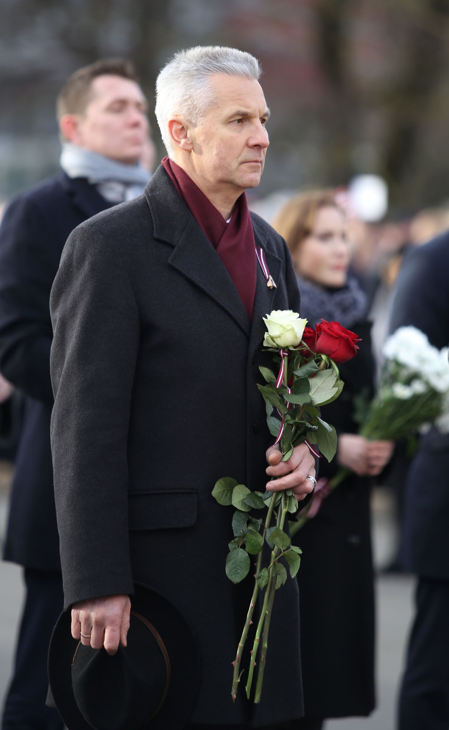 Saeimas deputāts Artis Pabriks piedalās svinīgajā ziedu nolikšanas ceremonijā pie Brīvības pieminekļa par godu Latvijas proklamēšanas 100.gadadienai.