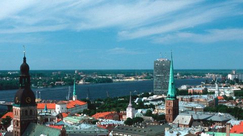 Uued Läti kortermajad valmivad endiselt ilma pommivarjenditeta