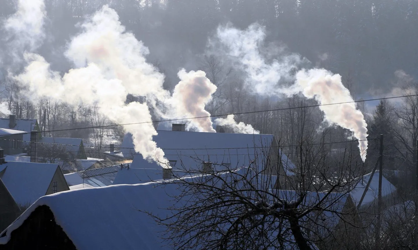 Puhastamata jäetud korstnad võivad põhjustada tulekahju. Foto on illustratiivne.