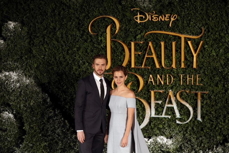 Mängufilmis «Kaunitar ja koletis» mängisid peaosi Dan Stevens ja Emma Watson.
