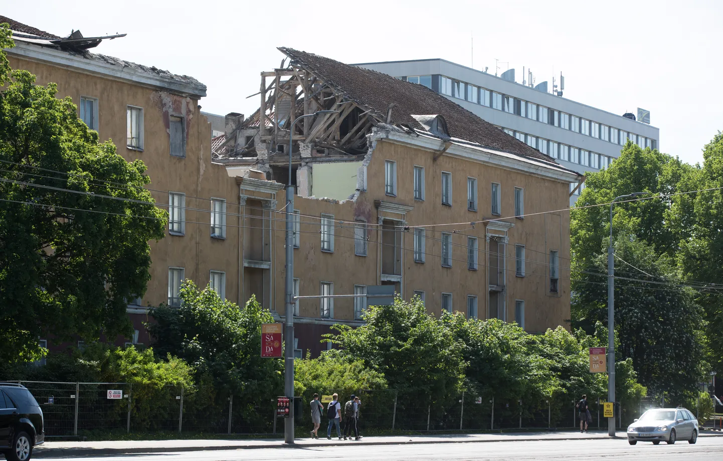 Kaunite Kunstide Kool ehitatakse Pärnu maanteele endise ühiselamu asemele.