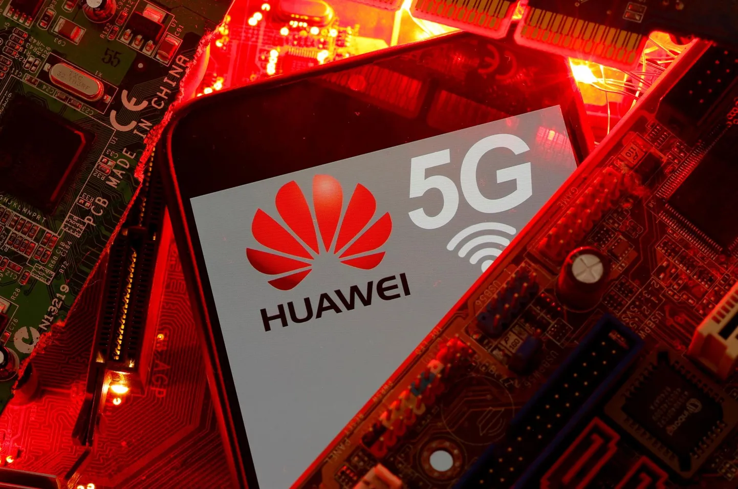 Huawei nutitelefon.