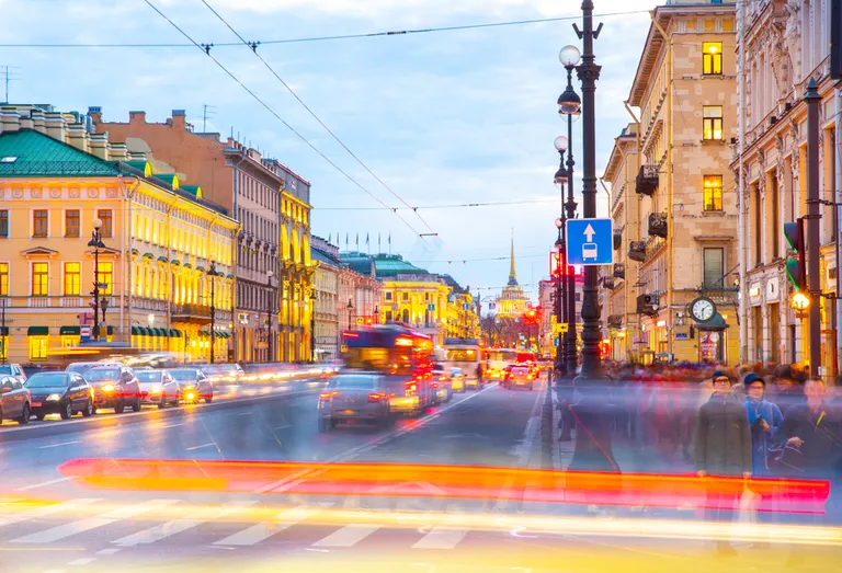 Невский проспект в Санкт-Петербурге