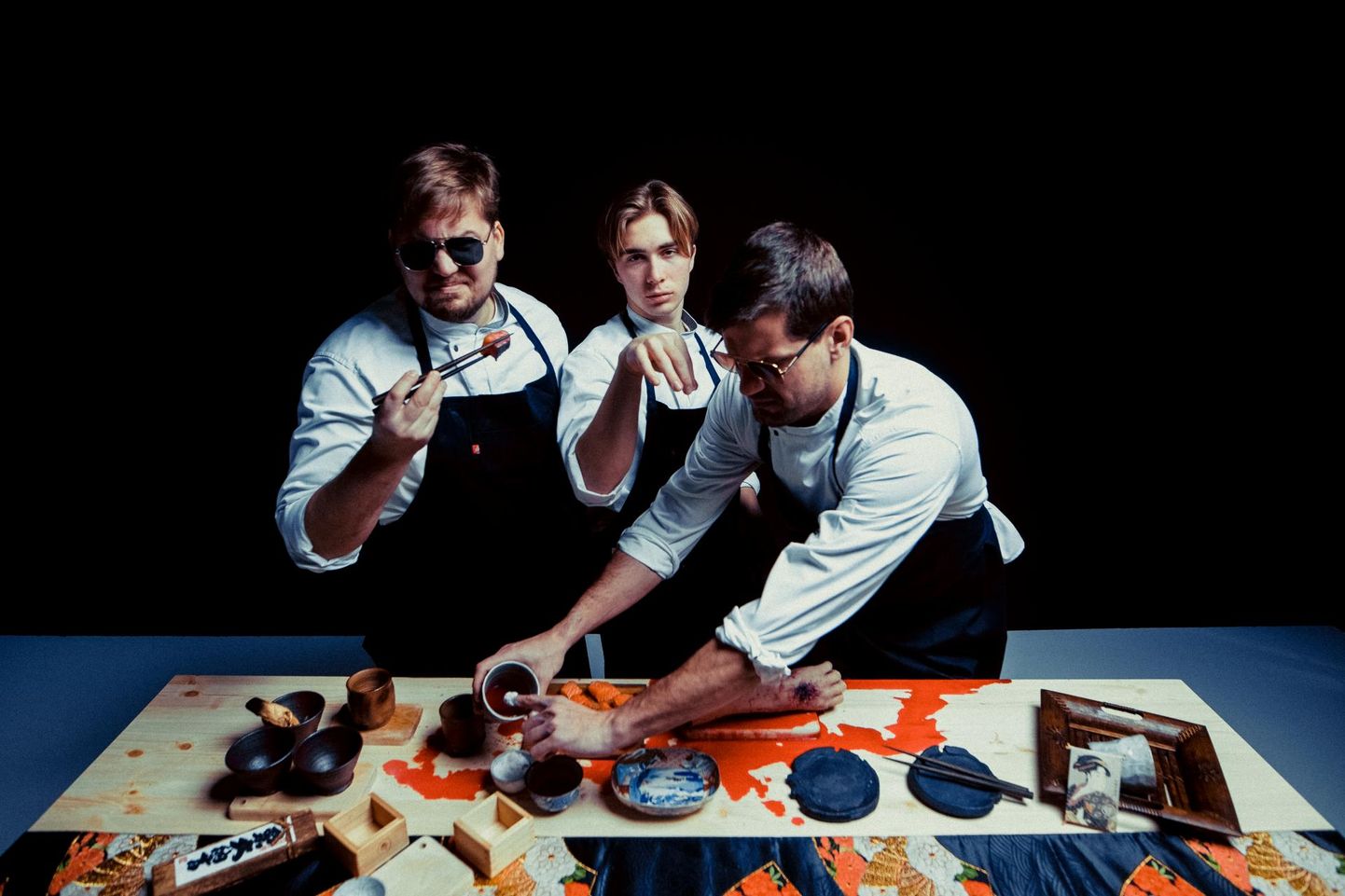 Pitsa meistrid tööhoos. Kohver (vasakul), boipepperoni ja Reket küpsetasid väga maitseka debüütalbumi.
