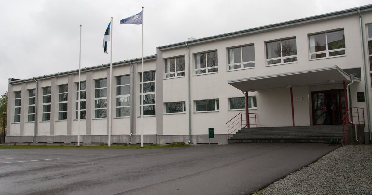 Lüganuse kuulutas välja koolijuhi konkursi