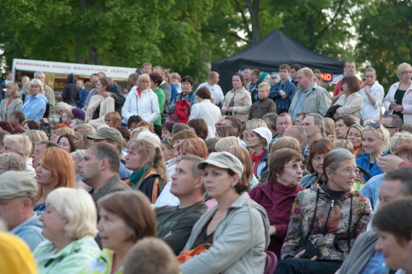 Jaan Tätte kontsert Paides.
ANDRUS KOPLISTE,  JÄRVA TEATAJA/SCANPIX