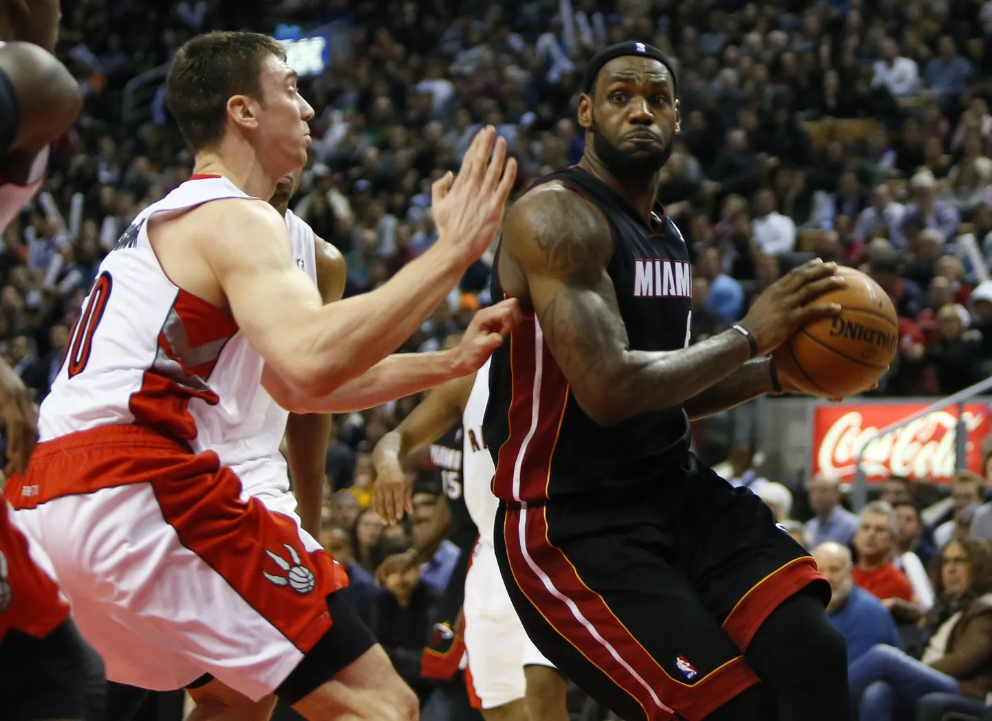 Miami Heat ja LeBron James (palliga) on NBAs heas hoos.