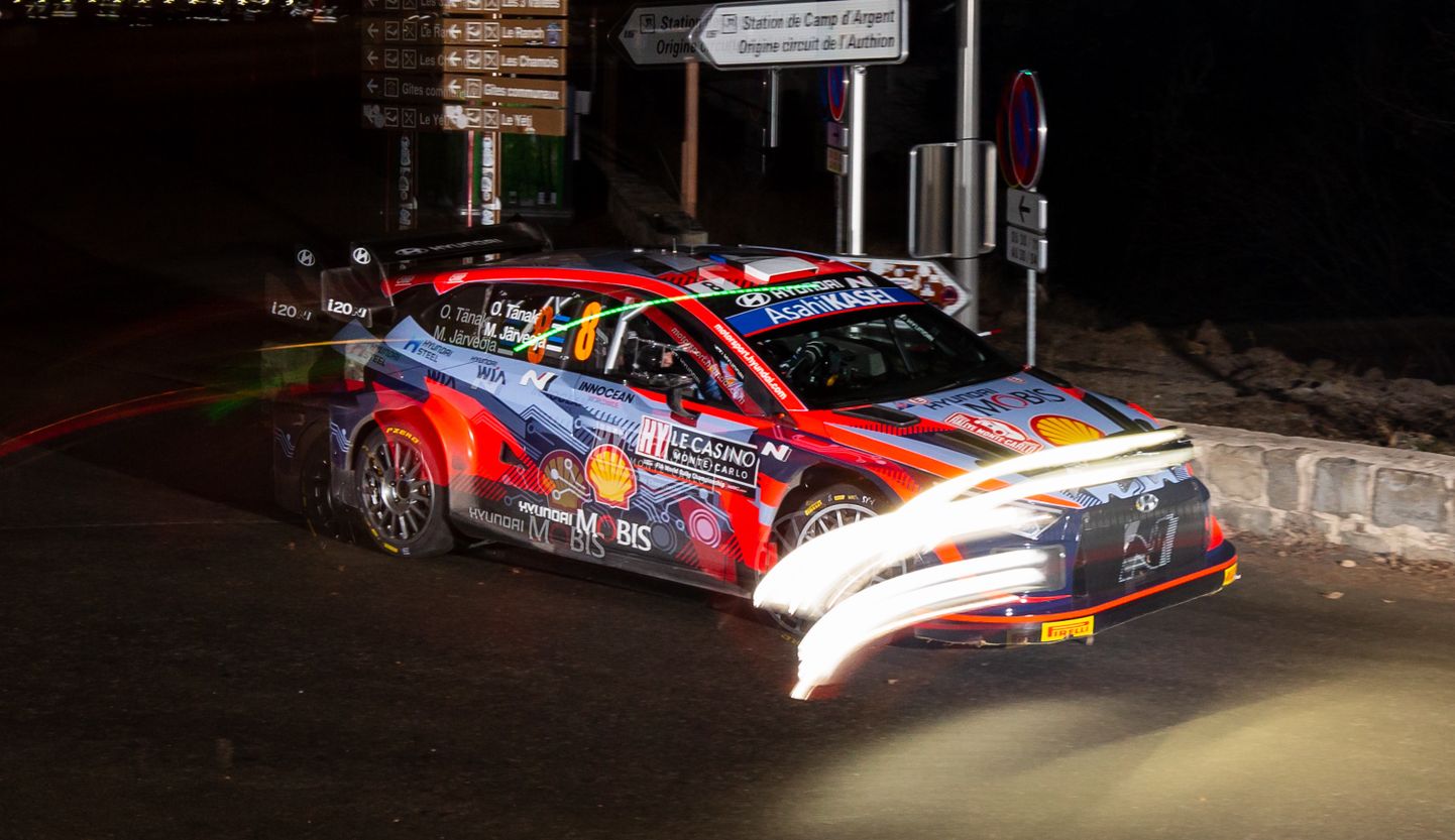 Ott Tänak Hyundai i20 Rally1-autoga Monte Carlos 2022. aastal.