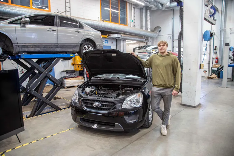 Kui Marcus-Evert
Uhtjärve sportlaskarjäär ei peaks päris nii minema, nagu tal praegu plaanis, on noorel valgalasel selleks puhuks paigas ka plaan B – automehaaniku amet.