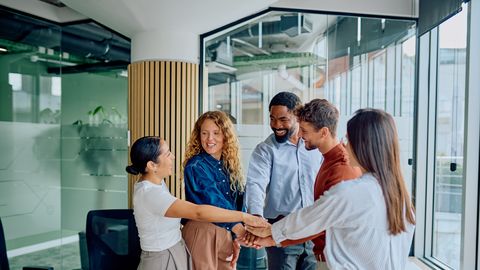 PÄEVAHOROSKOOP ⟩ 9. veebruar: Veevalaja särab, Kaksikud vajavad und