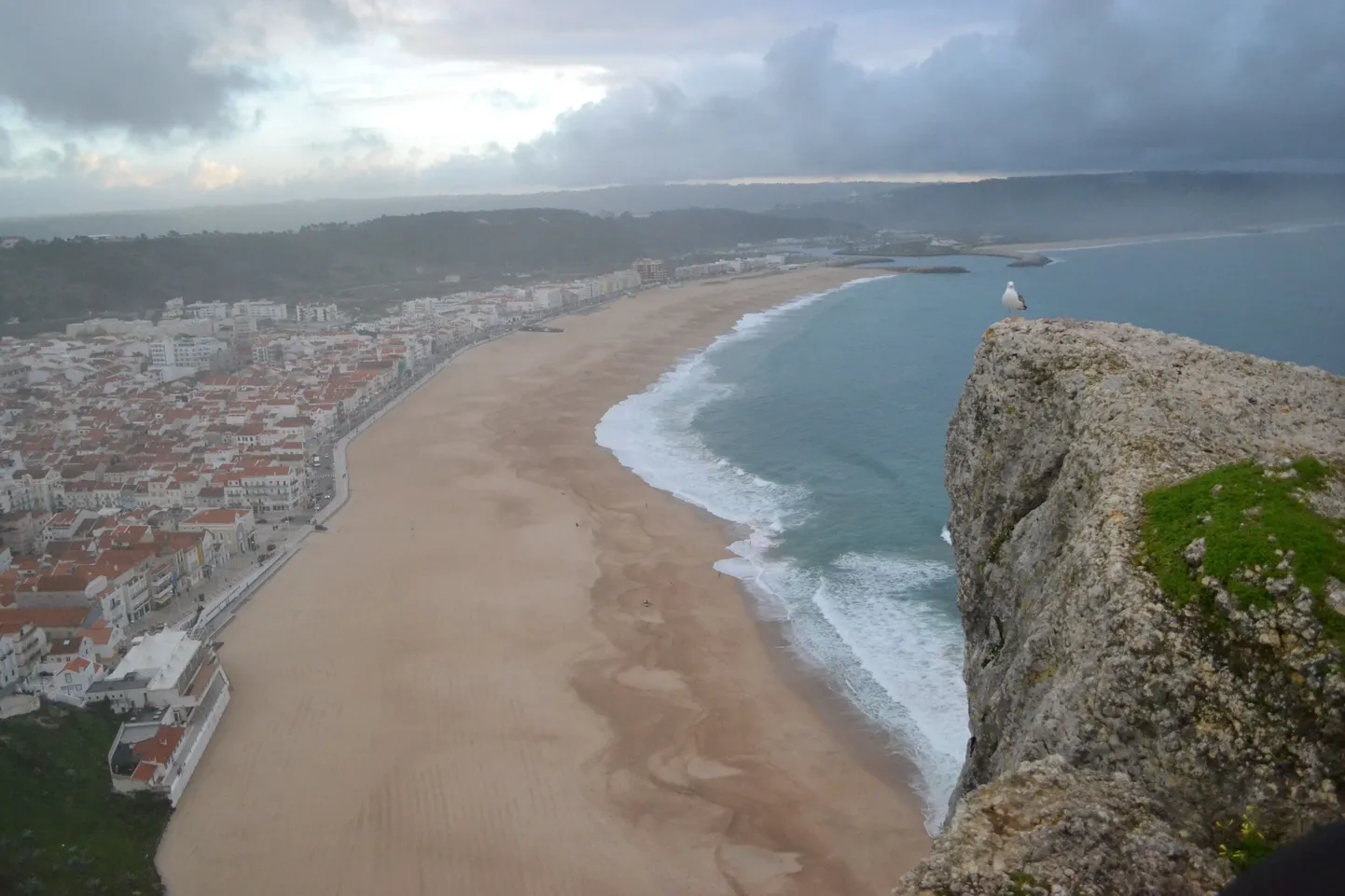 Atlandi ookean, Nazare' linn.