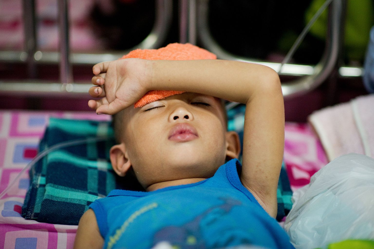 Dengue palavikuga poiss Quirino haiglas Manilas 14. augustil 2012. aastal .