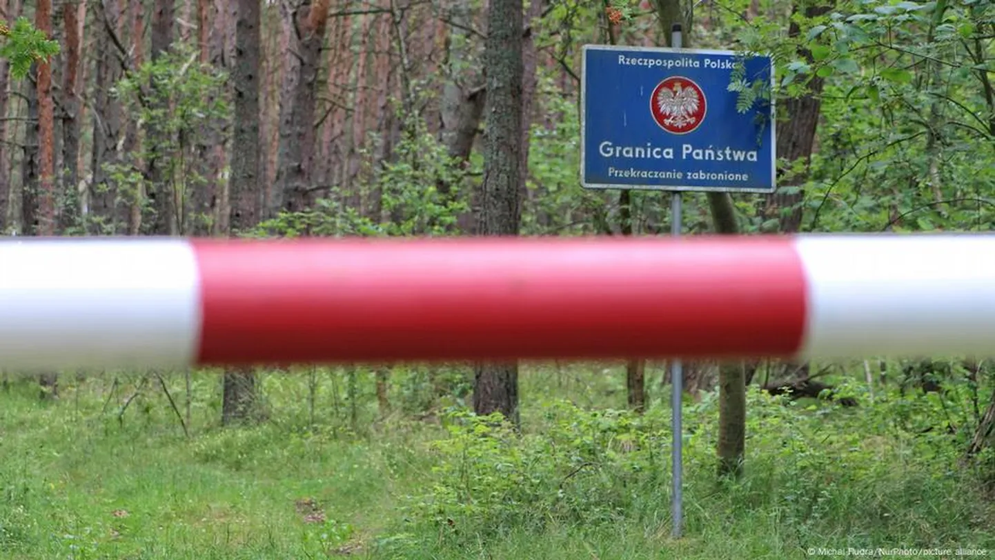Граница России и Польши.