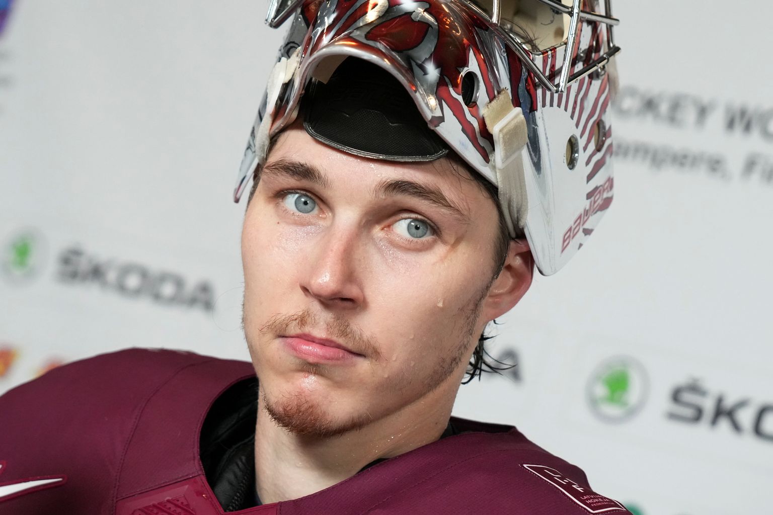 Latvijas hokeja izlases vārtsargs Elvis Merzļikins