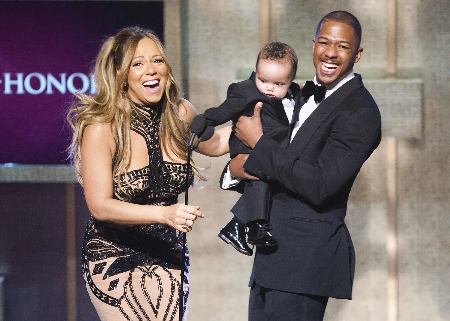 Popstaar Mariah Carey koos eksabikaasa Nick Cannoniga 2012. aastal. Paaril on 10-aastased kaksikud, pildil on nende poeg Moroccan Scott Cannon, kes oli toona vaid aastane.