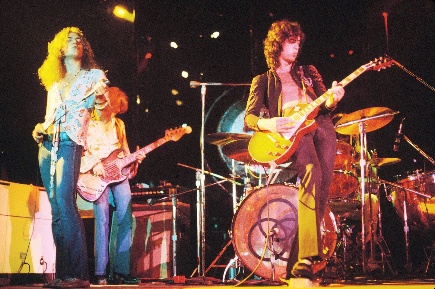 Led Zeppelin esinemas New Yorgi Madison Square Gardenis 1973.aastal.