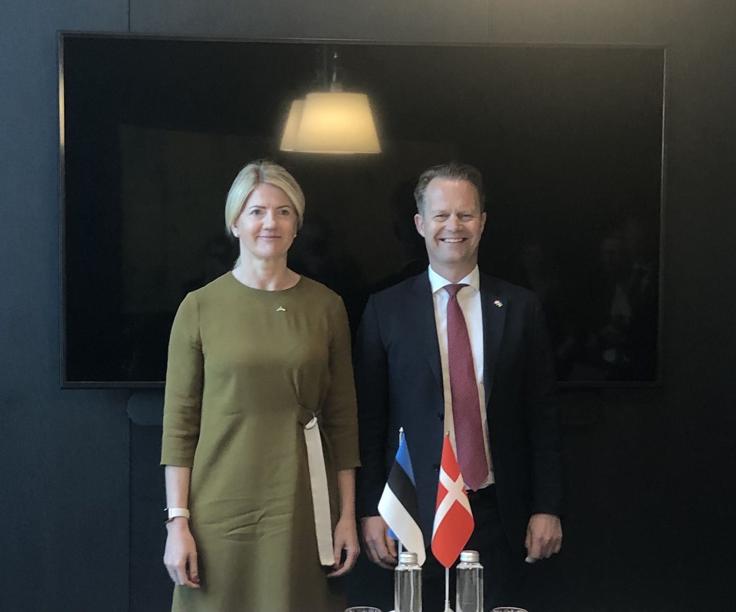 Välisminister Eva-Maria Liimets (KE) kohtus täna, 14. mail Tallinnas Taani välisministri Jeppe Kofodiga.