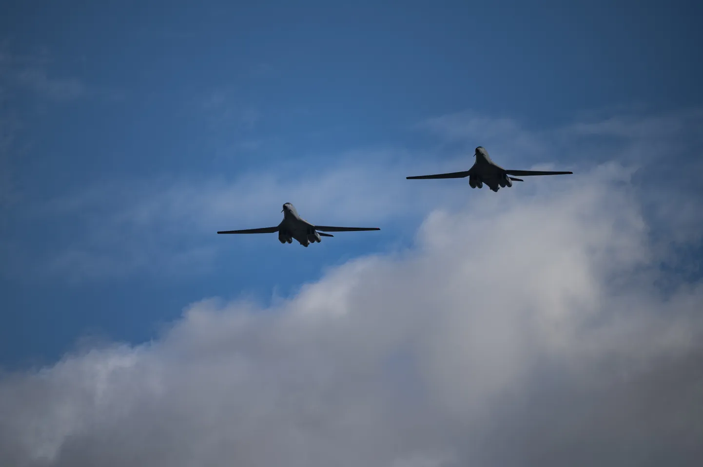 Стратегические бомбардировщики США провели тренировки в небе Эстонии.