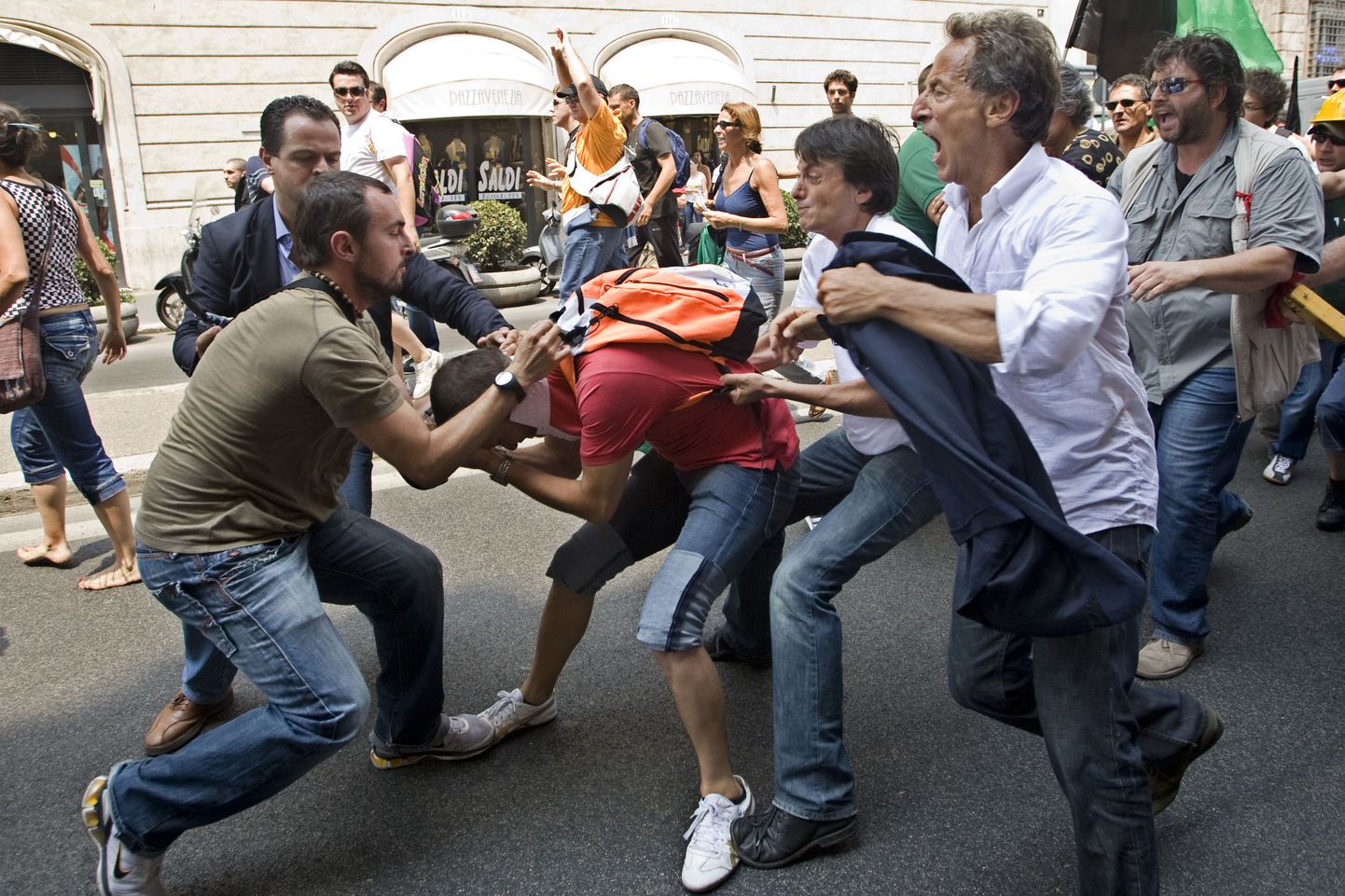 Meeleavaldajad Rooma tänavatel