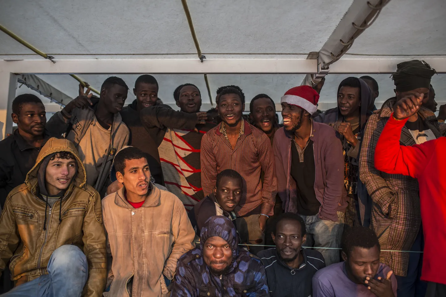Hispaania laeva pardale Proactiva Open Arms möödunud nädalal võetud migrandid.