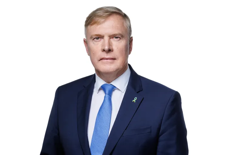 Kalle Laanet.
