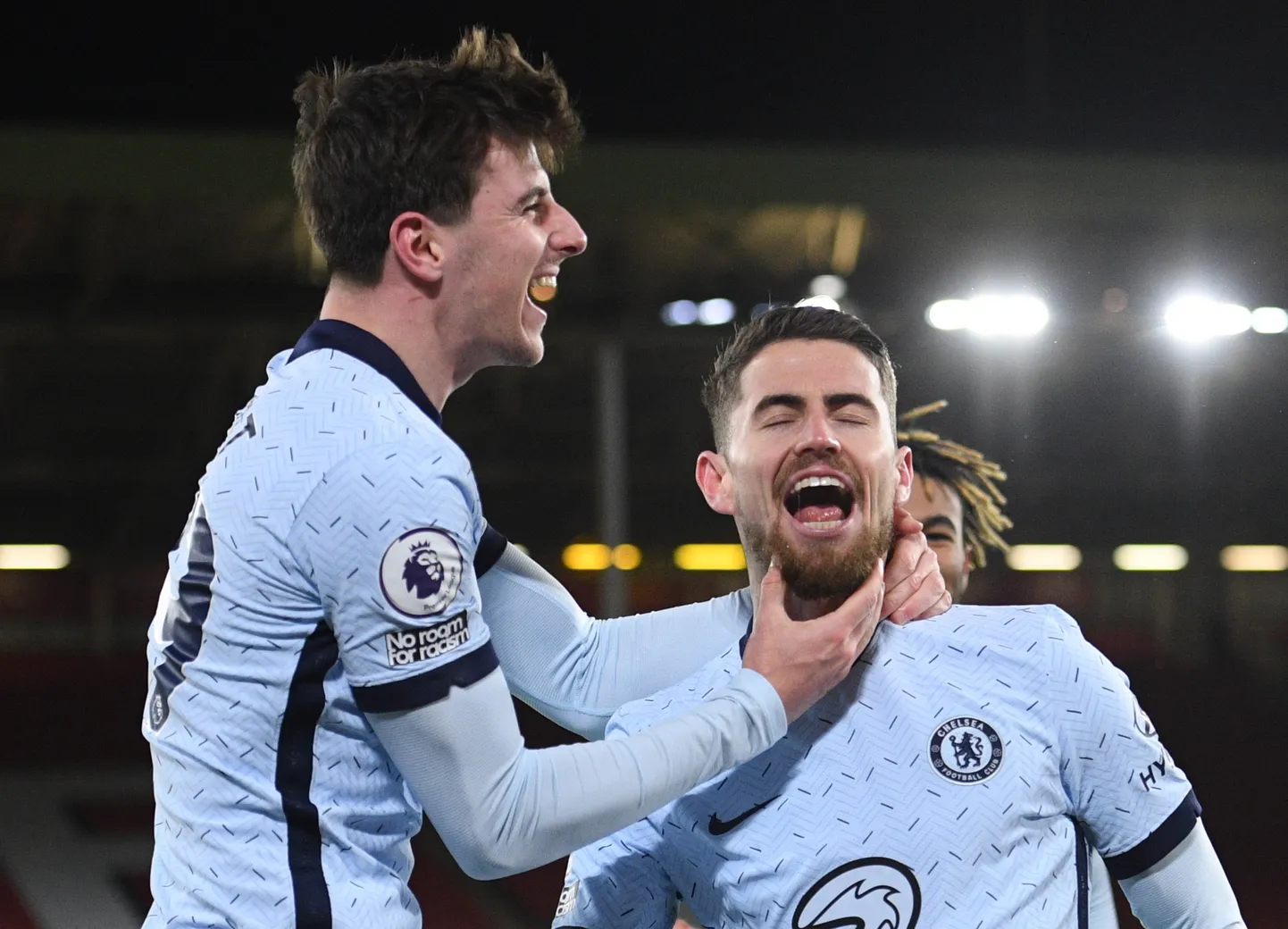 Jorginho (paremal) ja meeskonnakaaslane Mason Mount.