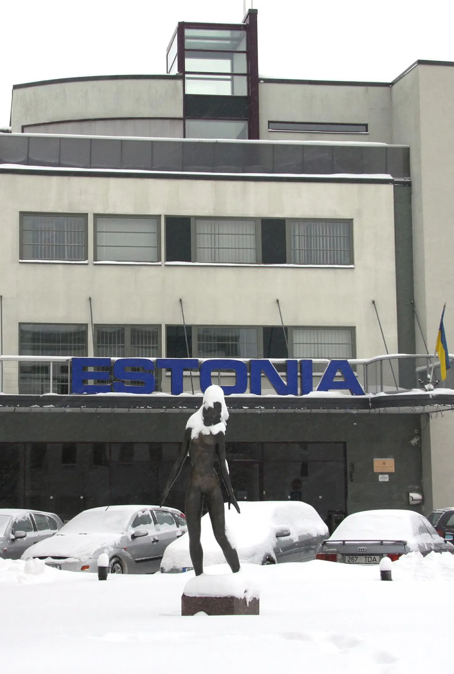 Linna rahaasju on raske Estonia taastusravikeskust maha müümata parandada.