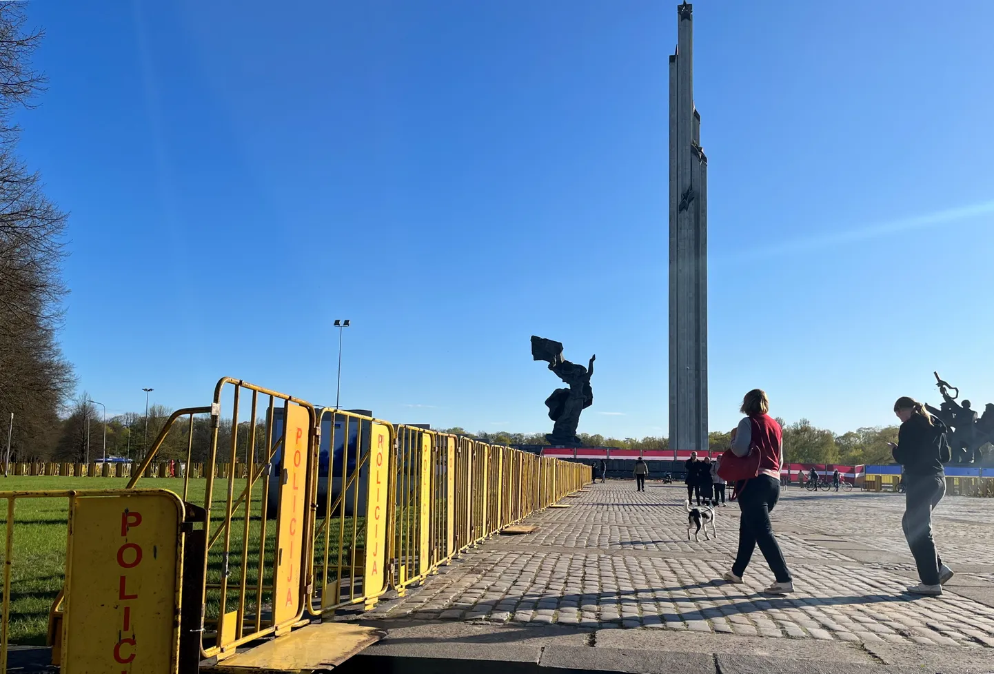 Pieminekļu komplekss Uzvaras parkā.
