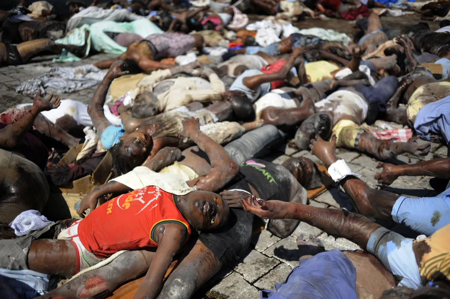 Haiti maavärina ohvrite arv on kerkinud 75 000