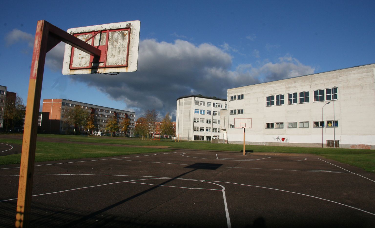 Таммикуская основная школа города Кохтла-Ярве.