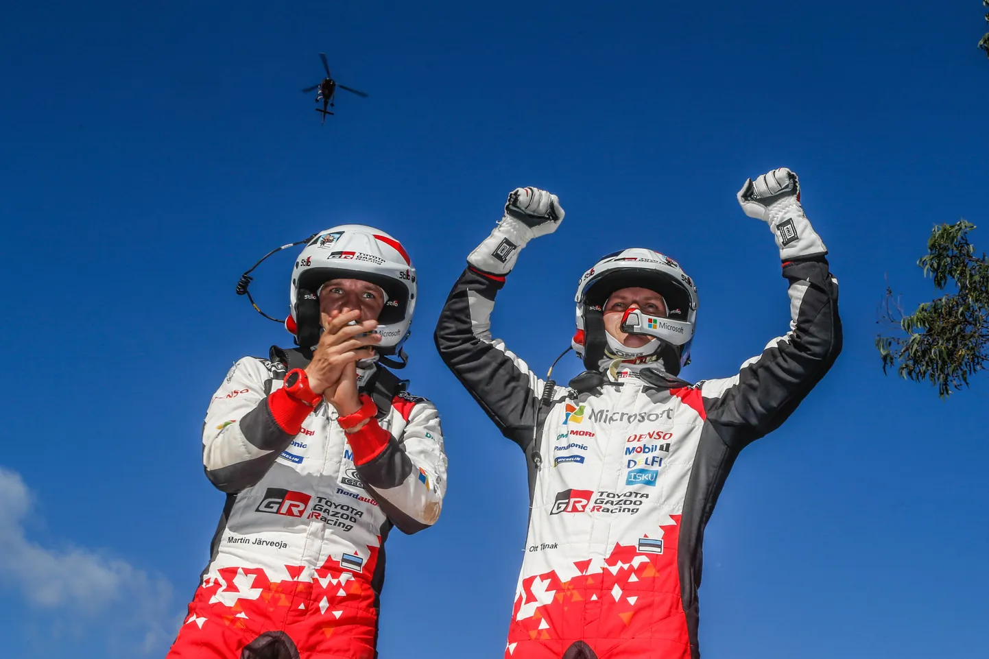 Tšiili ralli võitjad Ott Tänak (paremal) ja Martin Järveoja.