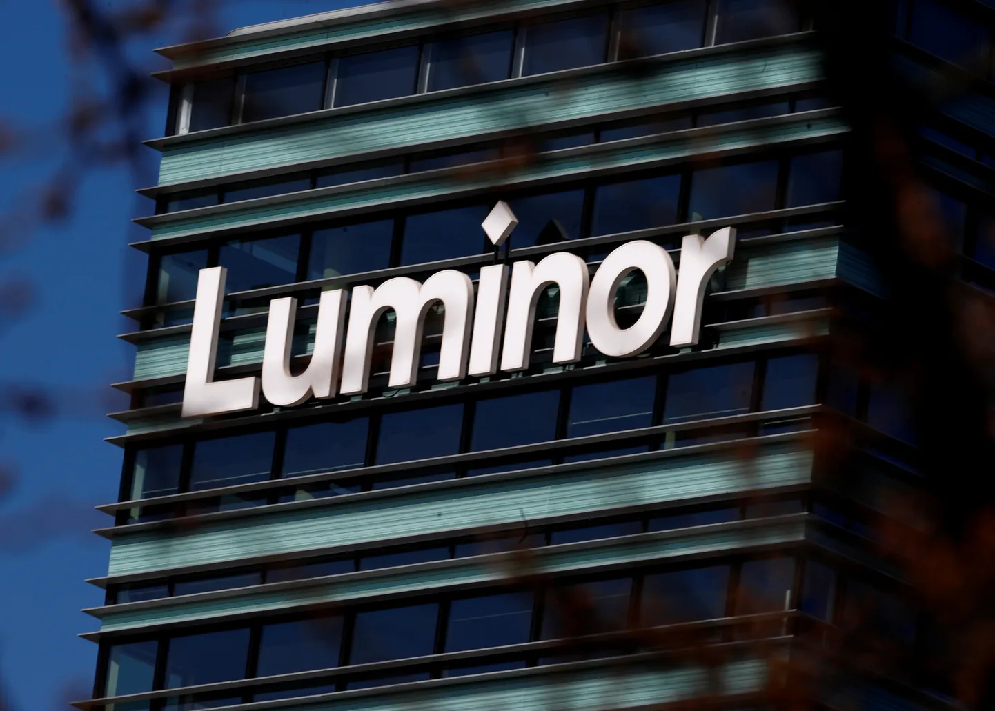 Luminori panga silt Leedu peakontori juures Vilniuses.