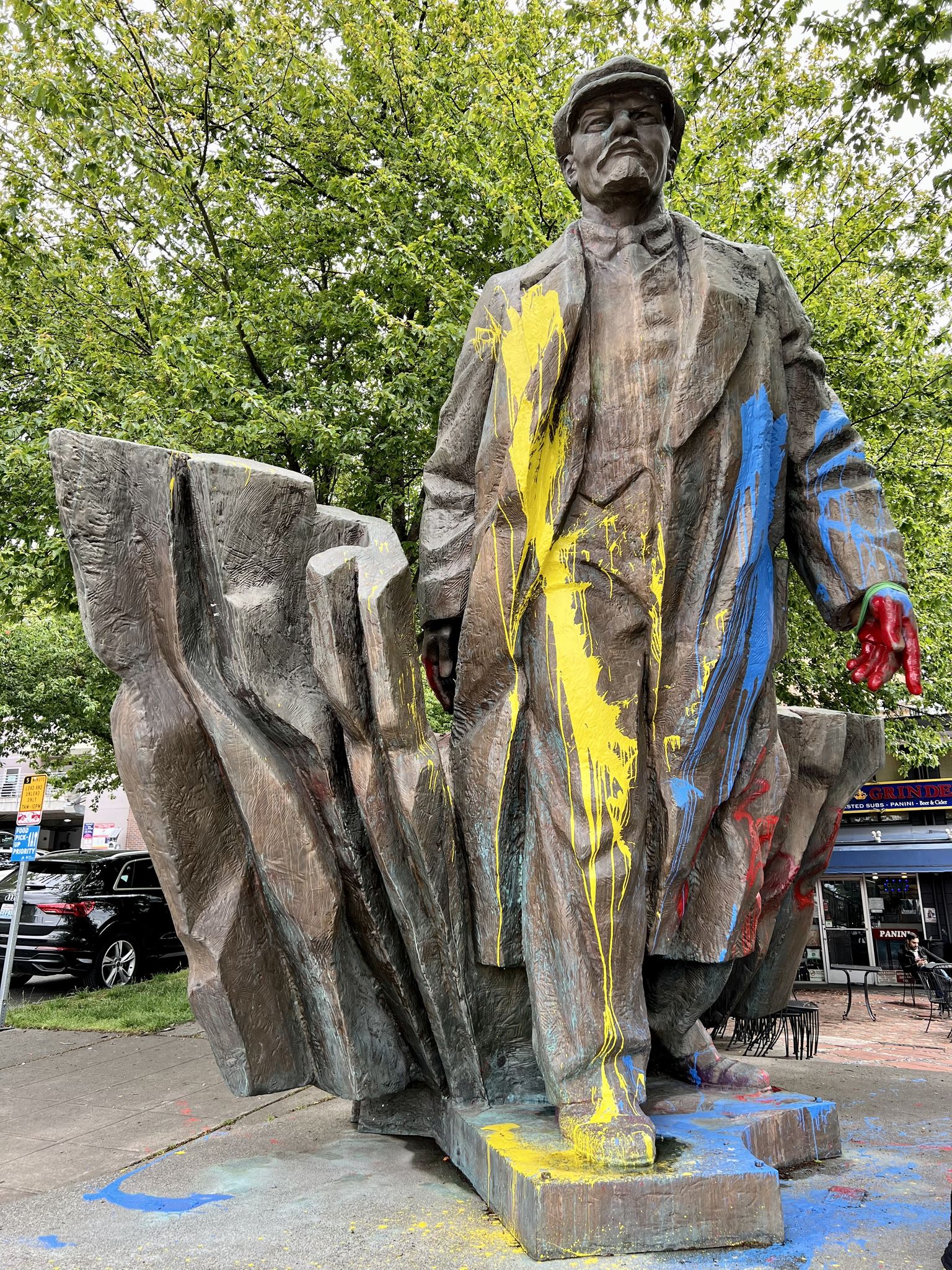 Pronksist Lenin Seattle’i tänavanurgal on müügil 250 000 dollariga.