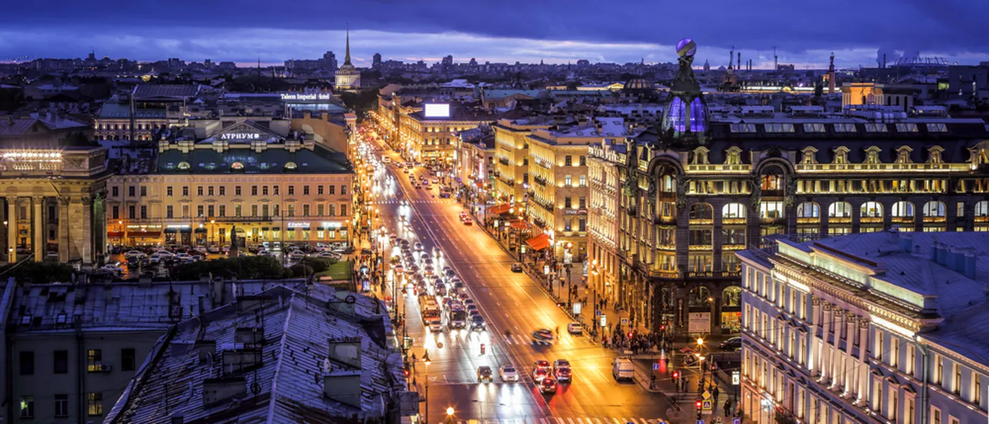 Санкт-Петербург.