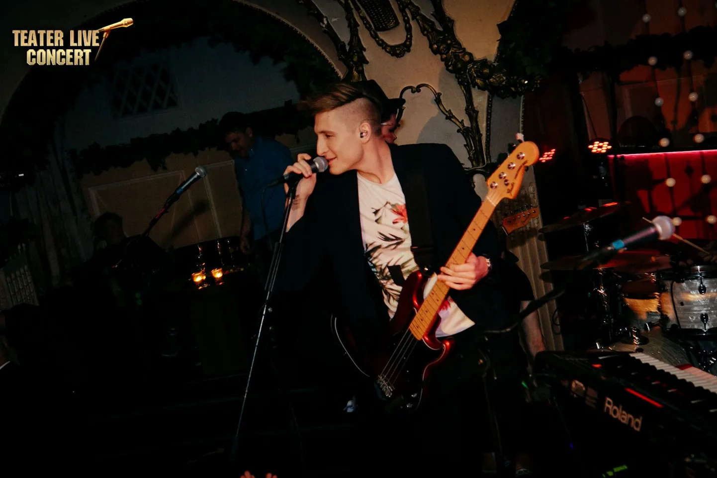 Karl-Erik Taukar band hullutas rahvast Klubis Teater