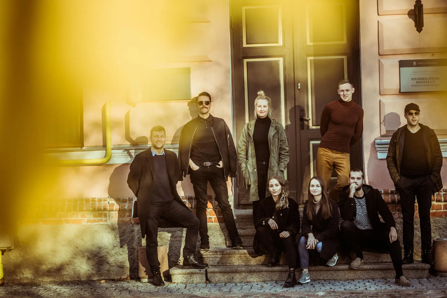Tartu Uue Teatri lavastuse «Unusta/Unista» meeskond.