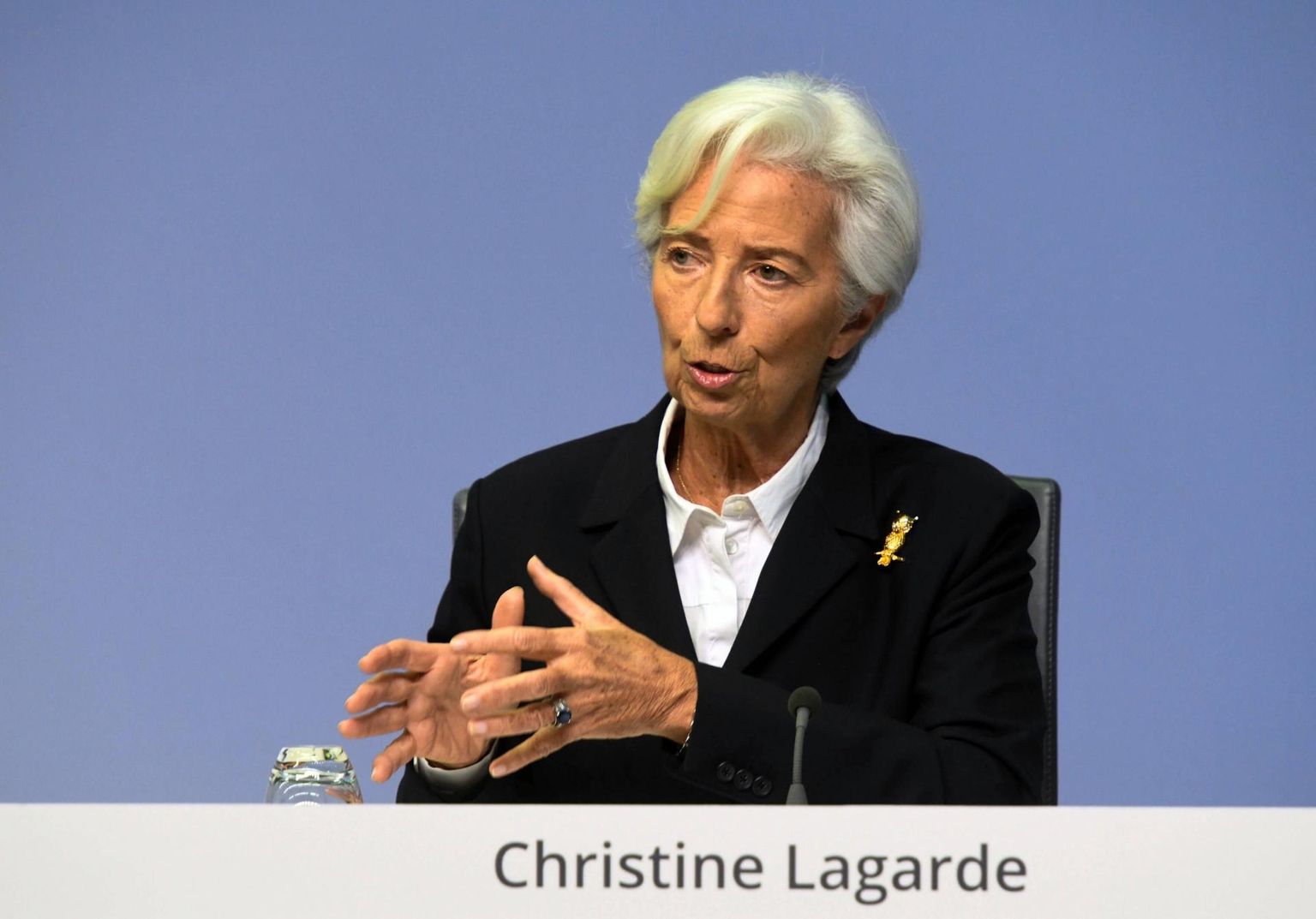 Euroopa Keskpanga uus juht Christine Lagarde eilsel pressikonverentsil.