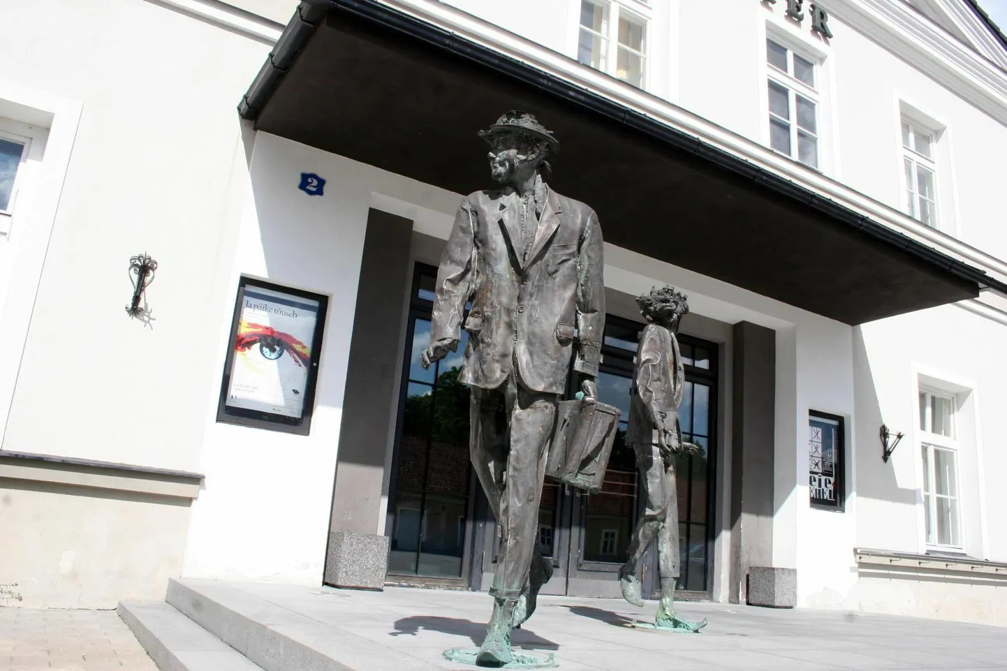 Rakvere teatri esine.