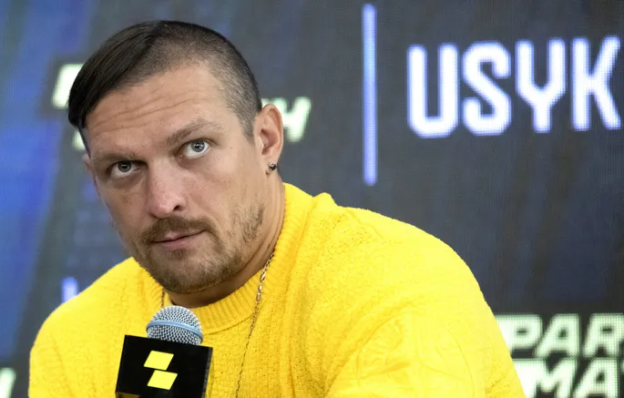 Усик вспомнил детство и рассказал о тяжёлой болезни