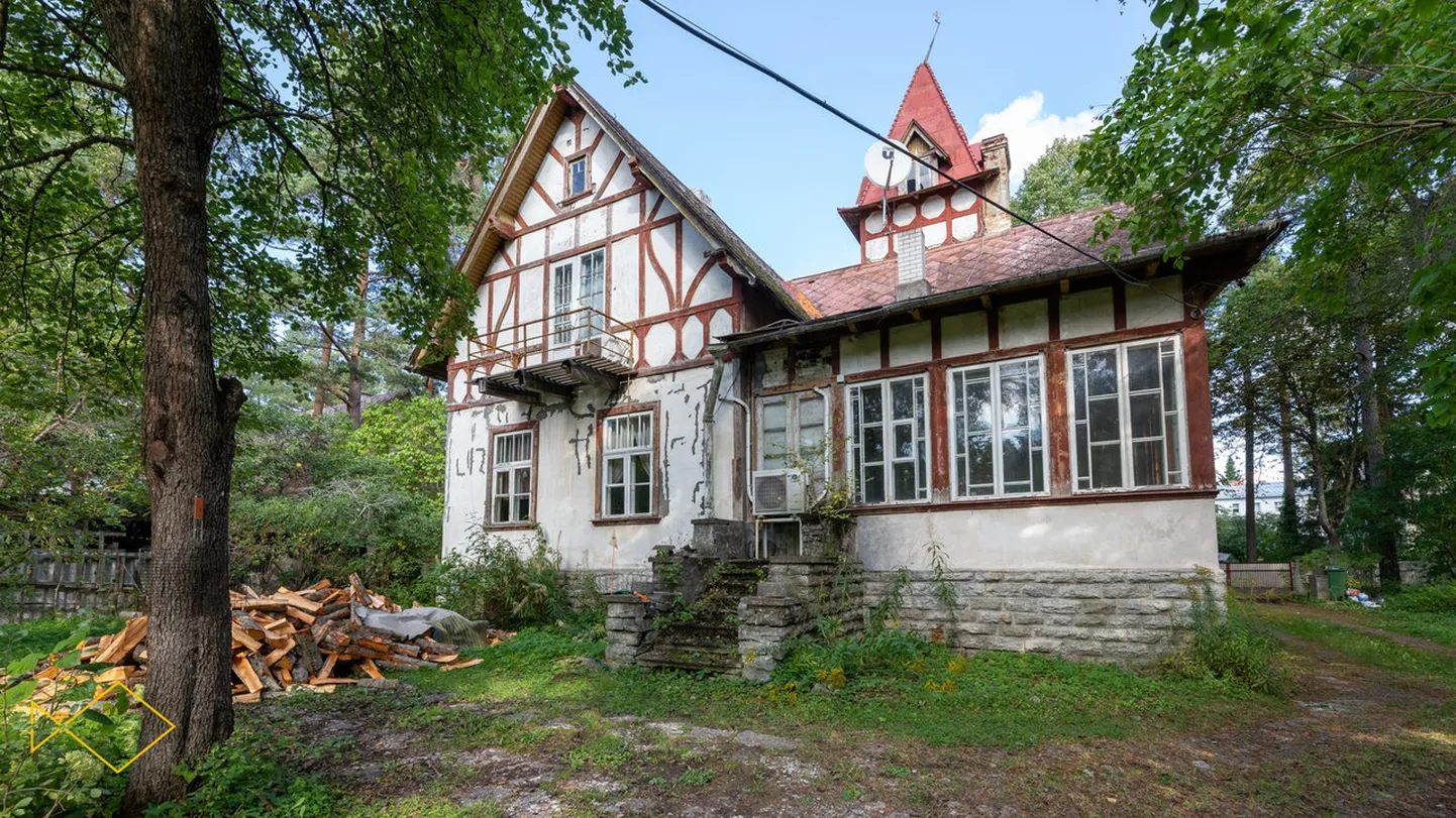 Bange Villa.