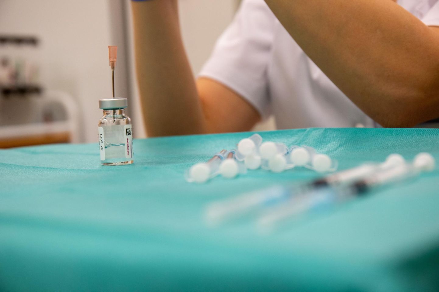 Vaktsineerimiskuur on Eestis lõpetatud 178 659 inimesel.  